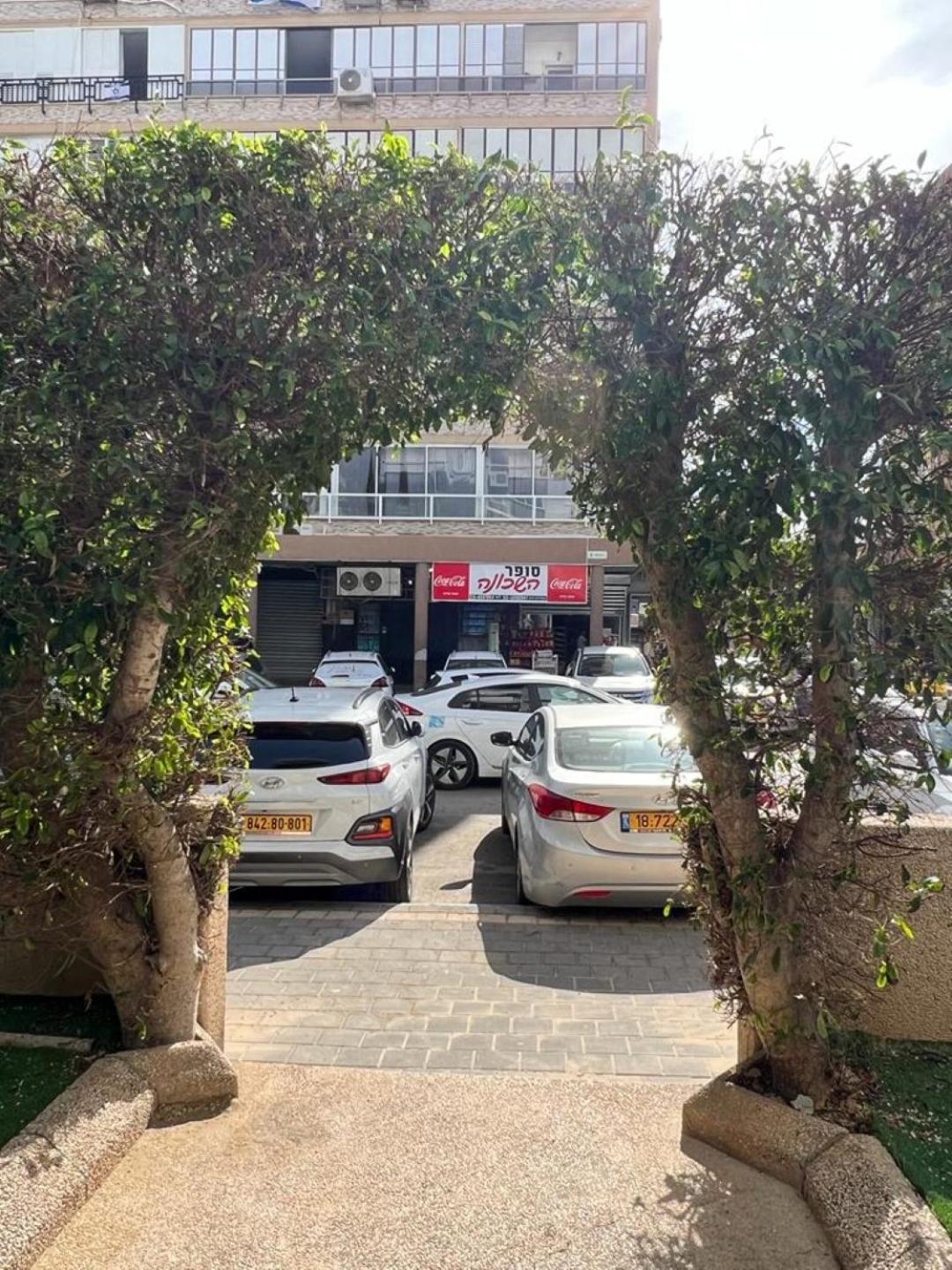 Apartments4You Betti Bat Yam Exterior photo